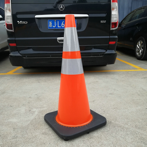75cm 3.6kg PVC 路锥黑色底座